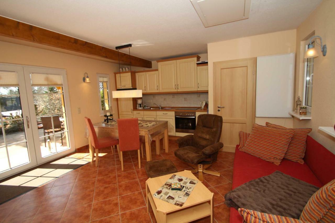 Ferienhaus Sommertied Sellin  外观 照片